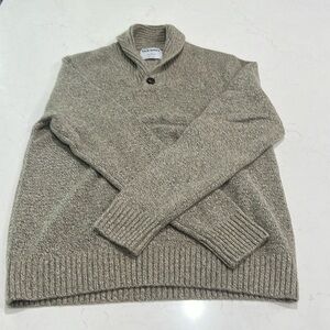 Old Navy men’s collared sweater